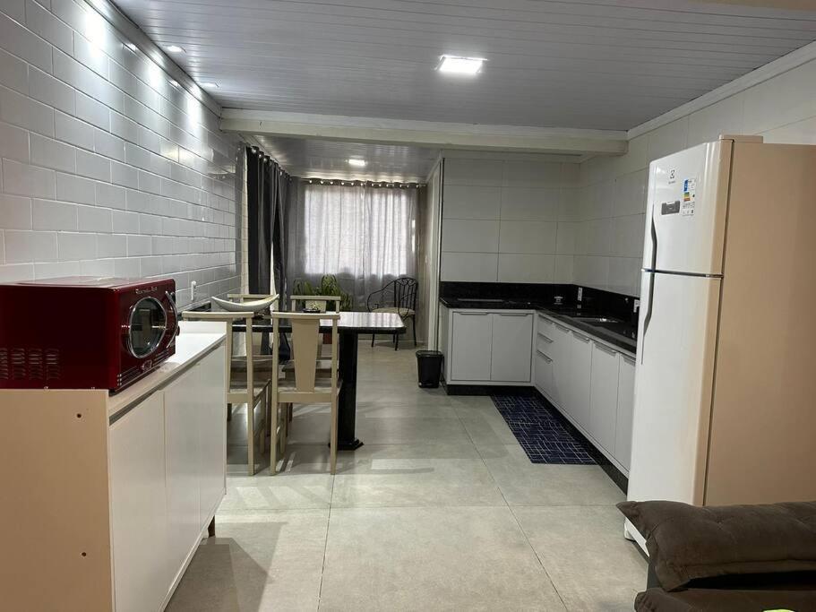 Moradas Desterro, Proximo Ao Aeroporto 01 Apartamento *